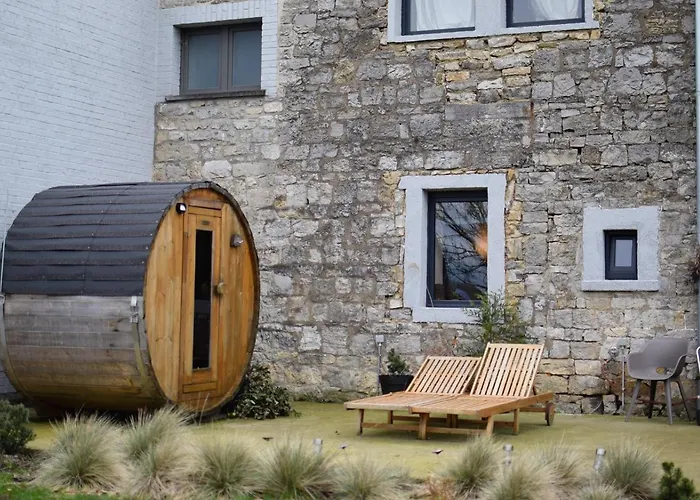 Le Petit Bed & Breakfast